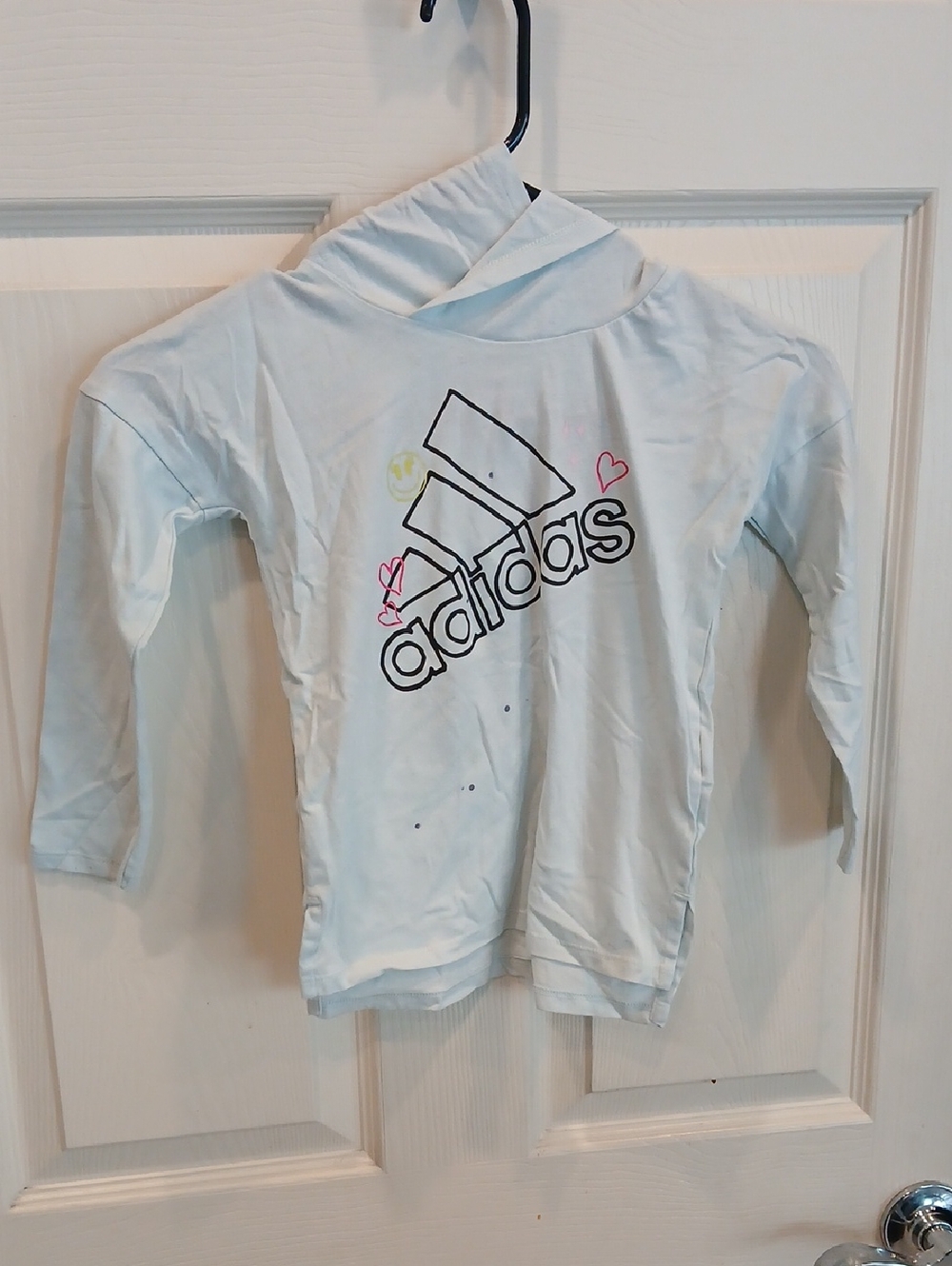 3/30 adidas White Hoodie Top with Black Logo and Pink Heart Accents